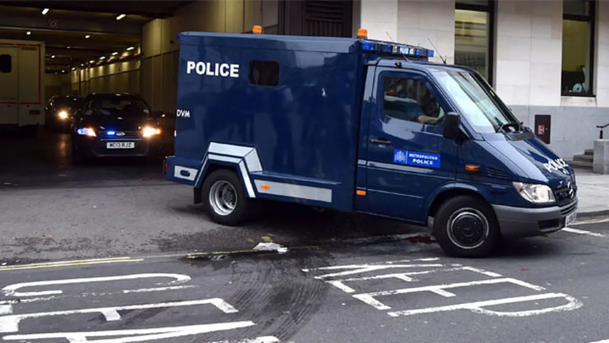 پنج انگلیسی به اتهام تلاش برای انجام اقدامات تروریستی بازداشت شدند