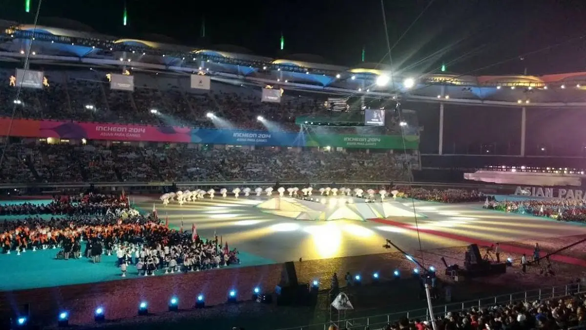 افتتاحیه بازی‌های پاراآسیایی برگزار شد+عکس خبری