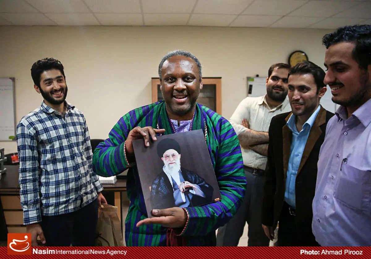 کشیش سیاه پوست آمریکا‌یی پس از بازگشت از ایران بازداشت شد