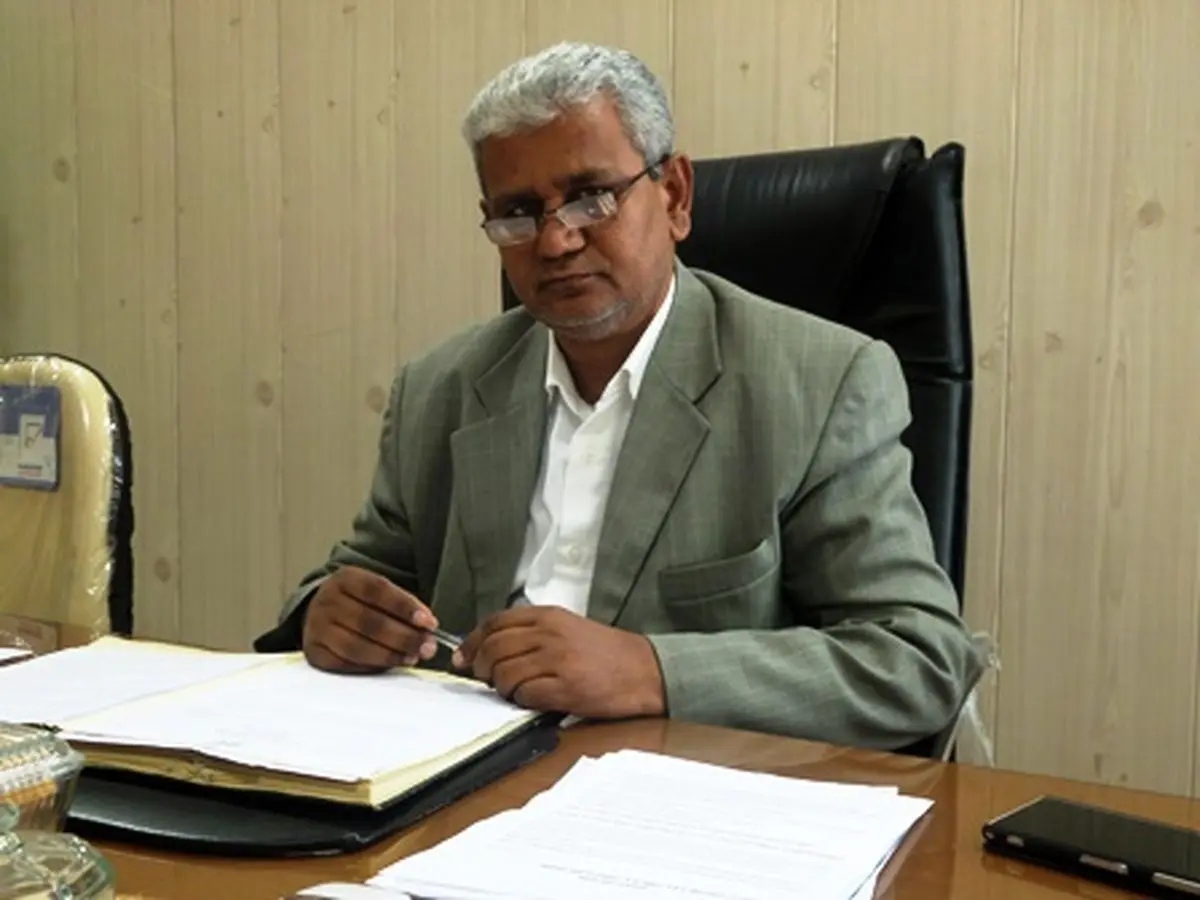 فرماندار ایرانشهر: شهرستان شدن بخش ۶۰ هزار نفری "بمپور" از خواسته‌های مهم مردم است