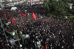 مراسم عاشورای حسینی و ۱۳ آبان همزمان در مسجد جامع کرمانشاه برگزار می‌شود