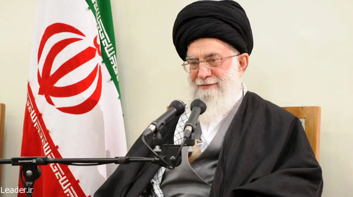 رهبر انقلاب: نجف‌آباد از پیشروترین شهرستان‌ها در نهضت امام و از قله‌های برجسته جهاد است