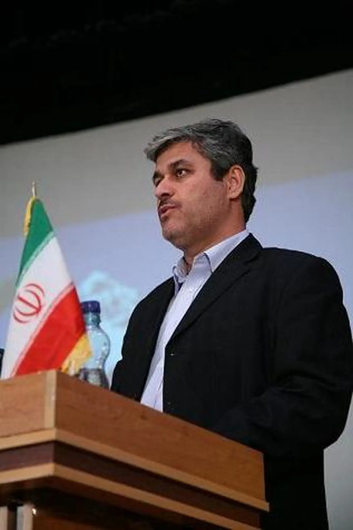 تاج‌گردون: قانون مشخص کرده آمار رسمی کشور باید توسط مرکز آمار ایران ارائه شود