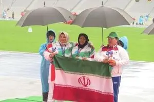 بانوی نقره‌ای ایران در پرتاب وزنه: مدال‌های کسب شده حاصل تلاشی گروهی است