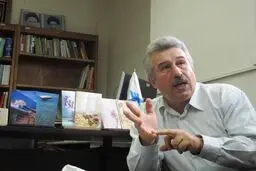 عباسعلی ابونوری: دولت و مجلس کدامیک از ۲۴ بند اقتصاد مقاومتی را اجرا کردند؟