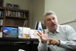 عباسعلی ابونوری: دولت و مجلس کدامیک از ۲۴ بند اقتصاد مقاومتی را اجرا کردند؟