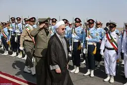 رئیس‌جمهور در نهمین سفر استانی خود وارد زنجان شد