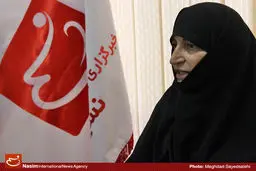 لاله افتخاری: وزیر ارشاد فراموش نکند که دلیل برکناری وزیر علوم، مسئولیت دادن به فتنه‌گران بود