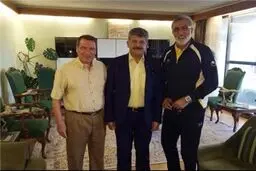 مدیرعامل و سرمربی سپاهان با همایون شاهرخی دیدار کردند