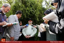 فرمانده ناجا: سرنخ‌هایی از عامل اسیدپاشی در اصفهان به دست آمده است