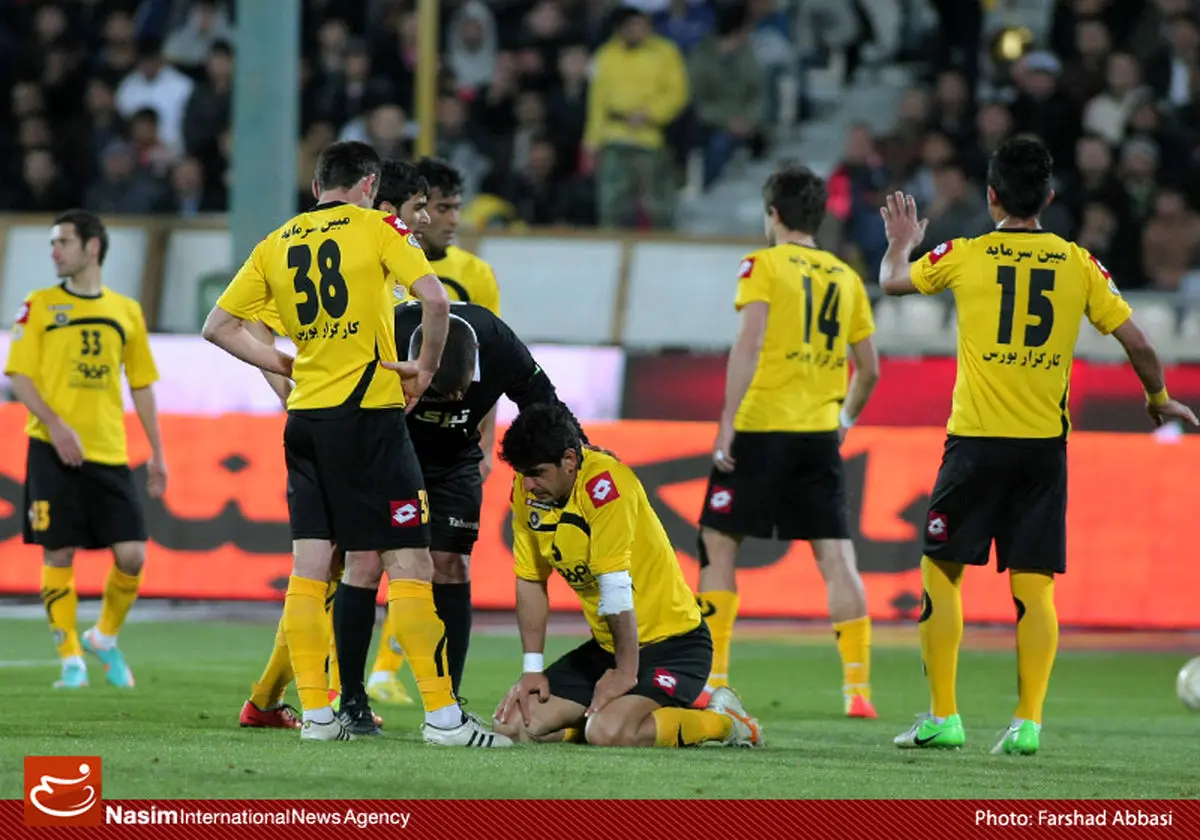 بازیکنان سپاهان پس از شکست مقابل راه‌آهن حاضر به مصاحبه نشدند