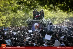 گزارش تصویری:: تشییع پیکر آیت‌الله مهدوی کنی