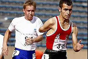 نماینده ایران در فینال دوی ۱۰۰ متر خطا کرد و حذف شد