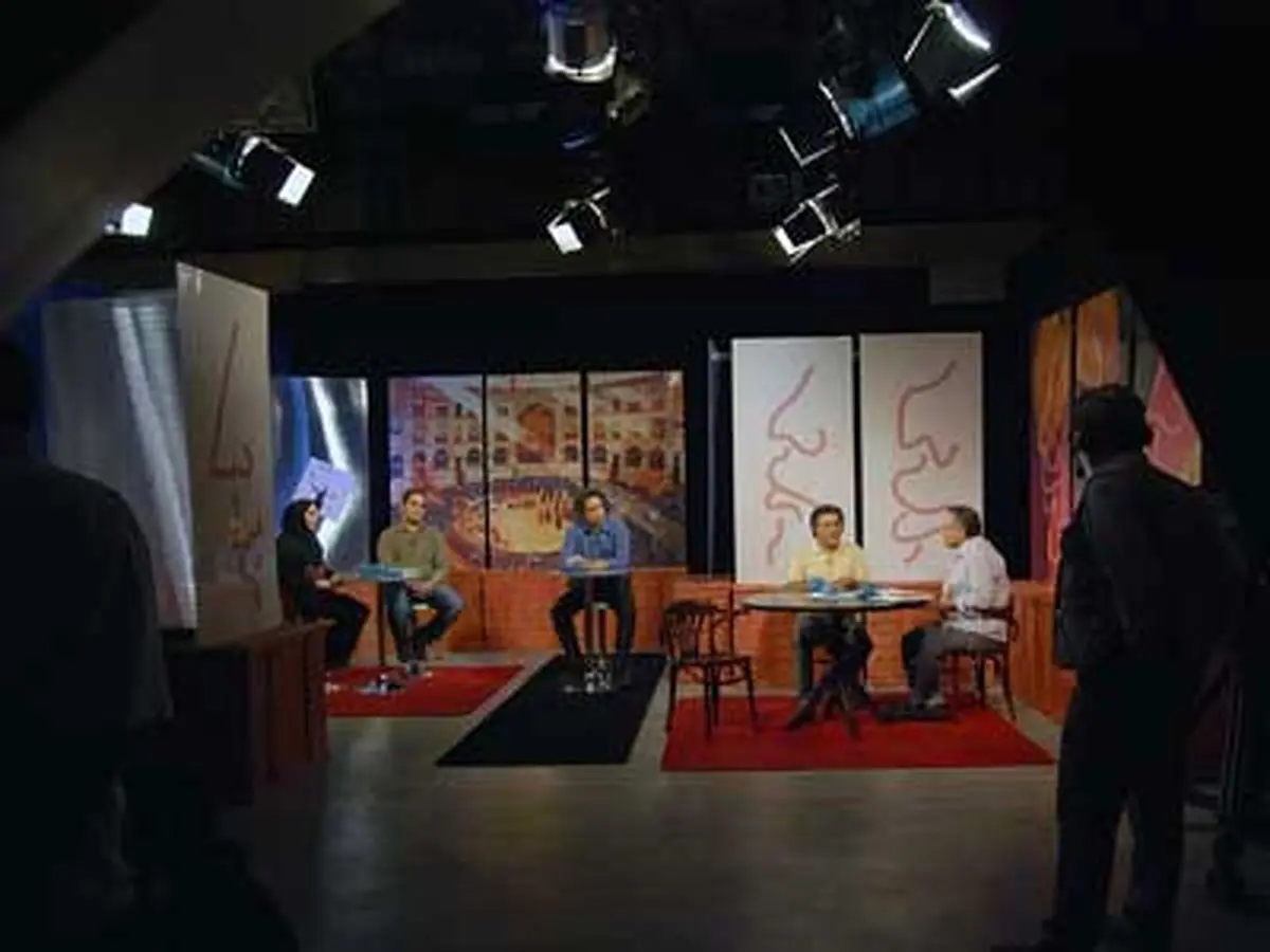 برنامه‌های شبکه چهار رنگ محرم گرفت