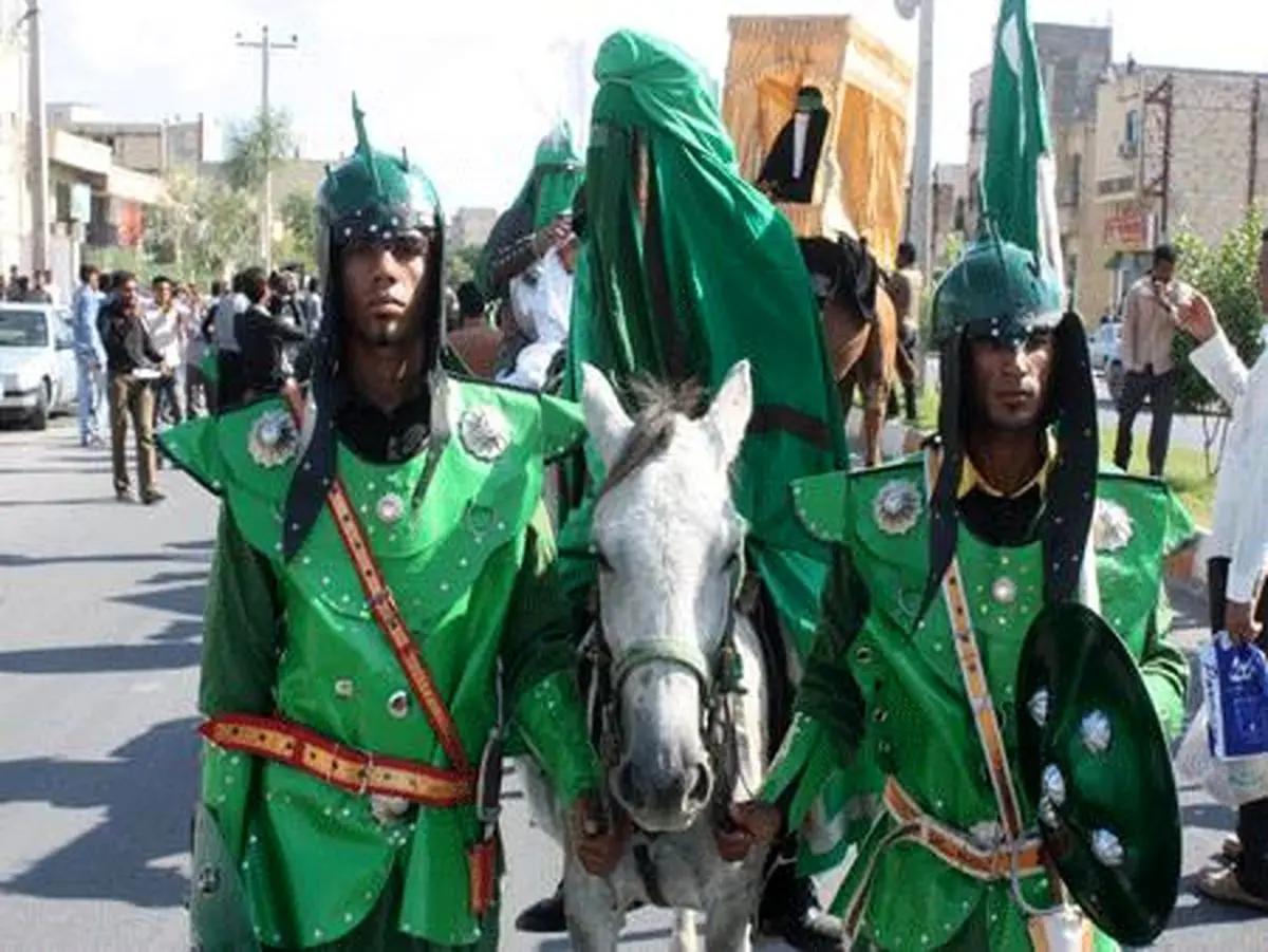 ورود نمادین اهل بیت امام حسین(ع) به کربلا در شیراز به نمایش گذاشته شد