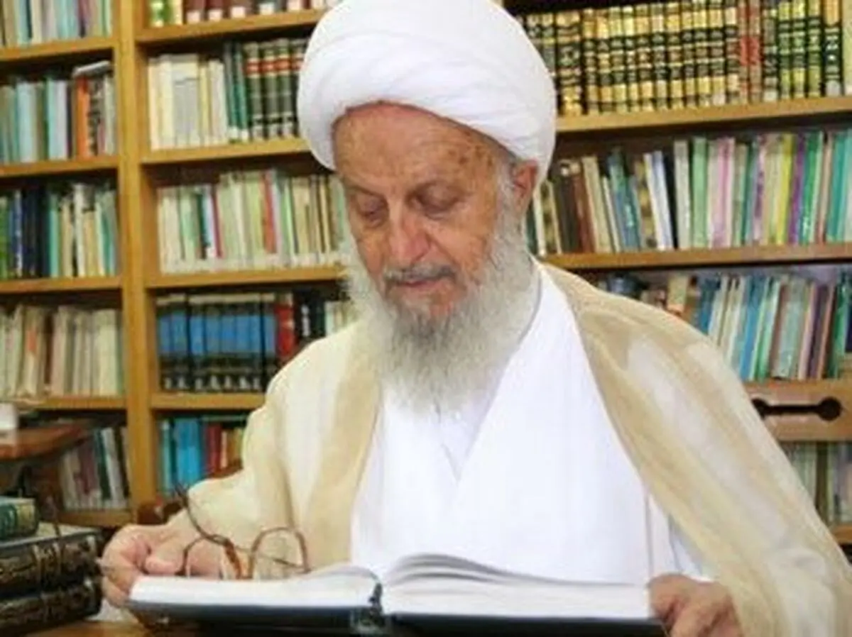 آیت‌الله مکارم شیرازی: عاشوراى حسینى خارى در چشم همه دشمنان اسلام است