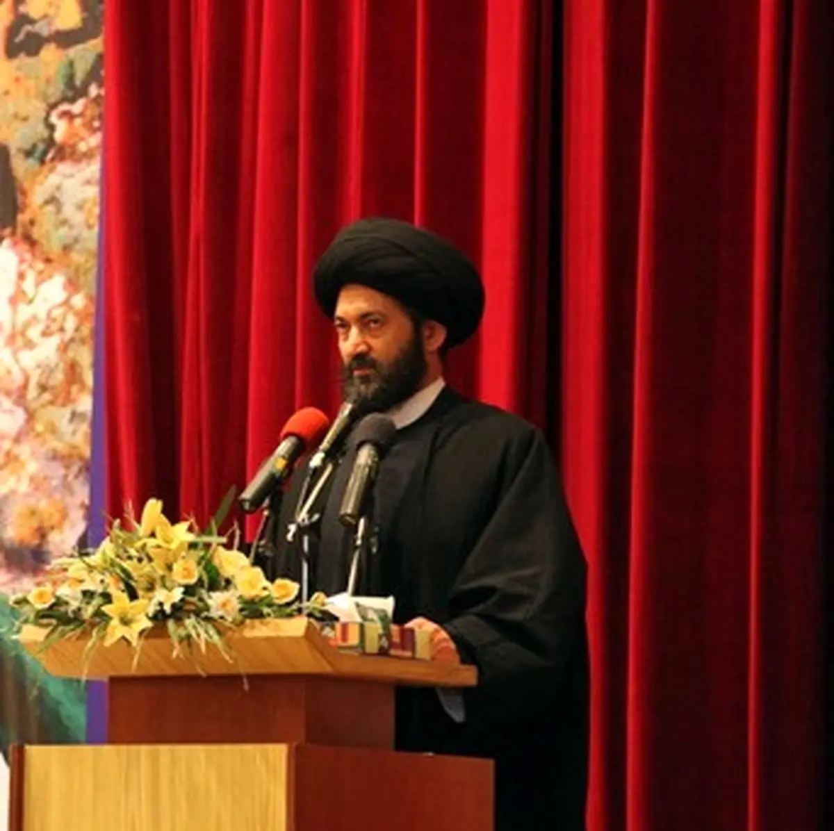 امام جمعه اردبیل: نهضت عاشورا و واقعه کربلا بهترین الگو برای نظام تربیتی بشریت است