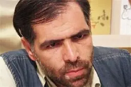 دبیر جشنواره شعر انقلاب اسلامی: این جشنواره می‌تواند چراغ شعر انقلاب را روشن نگاه دارد