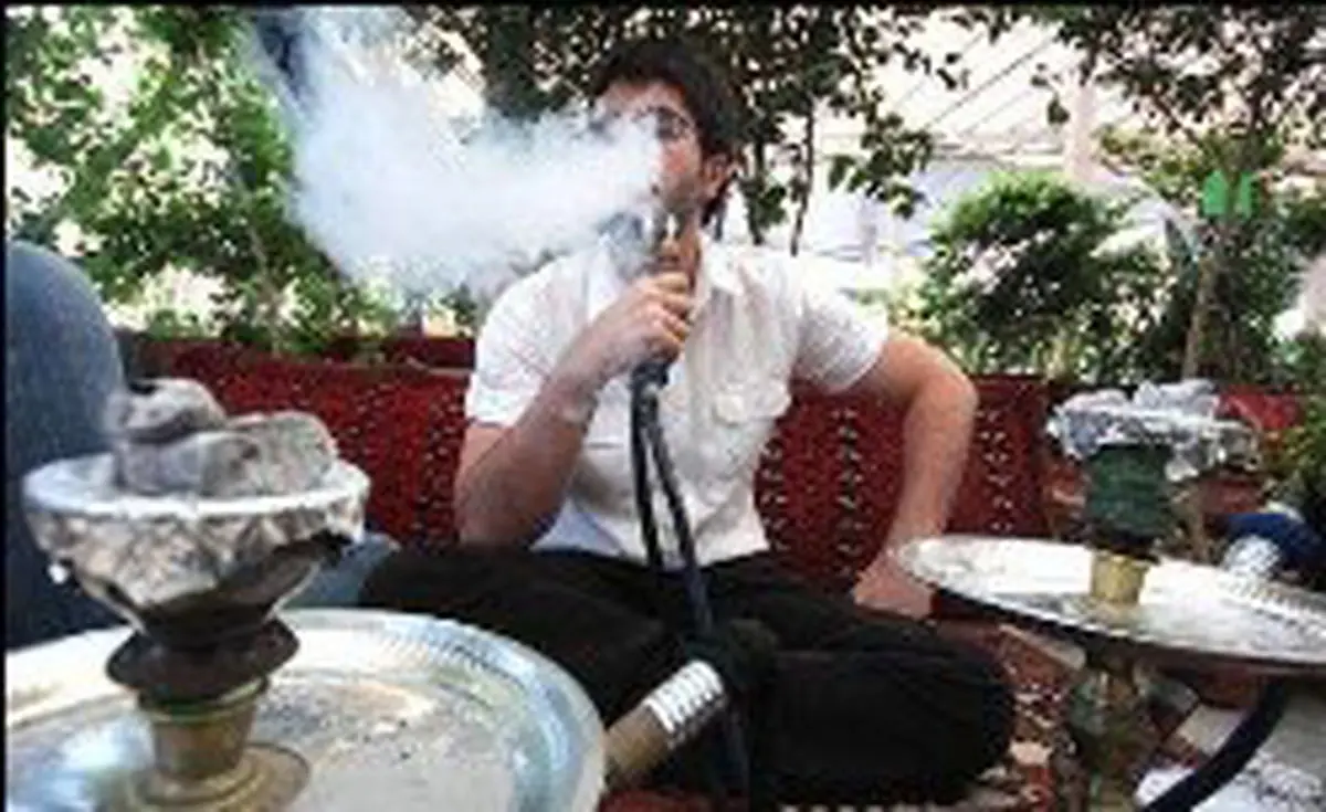 "تلاش‌های نیروی انتظامی استان در جمع‌آوری قلیان از سطح شهر قابل تقدیر است"