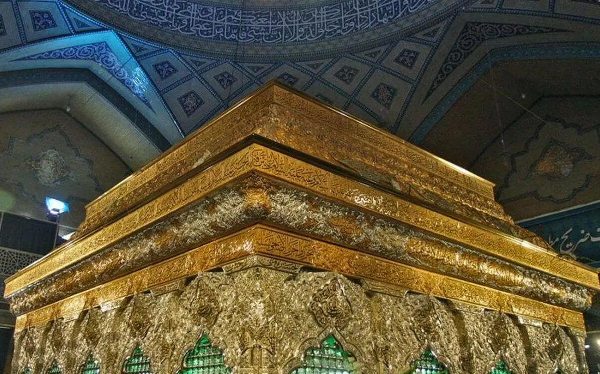 فداکاری‌هایی همچون شهادت امام حسین (ع)، سطح فکر بشر را ارتقاء می‌بخشد
