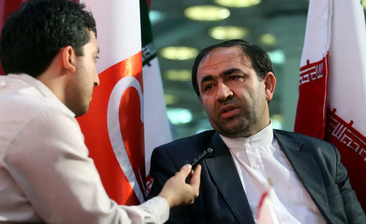 حسن‌زاده: مسئولین تیم‌ها باید رفتار تماشاگران را کنترل کنند