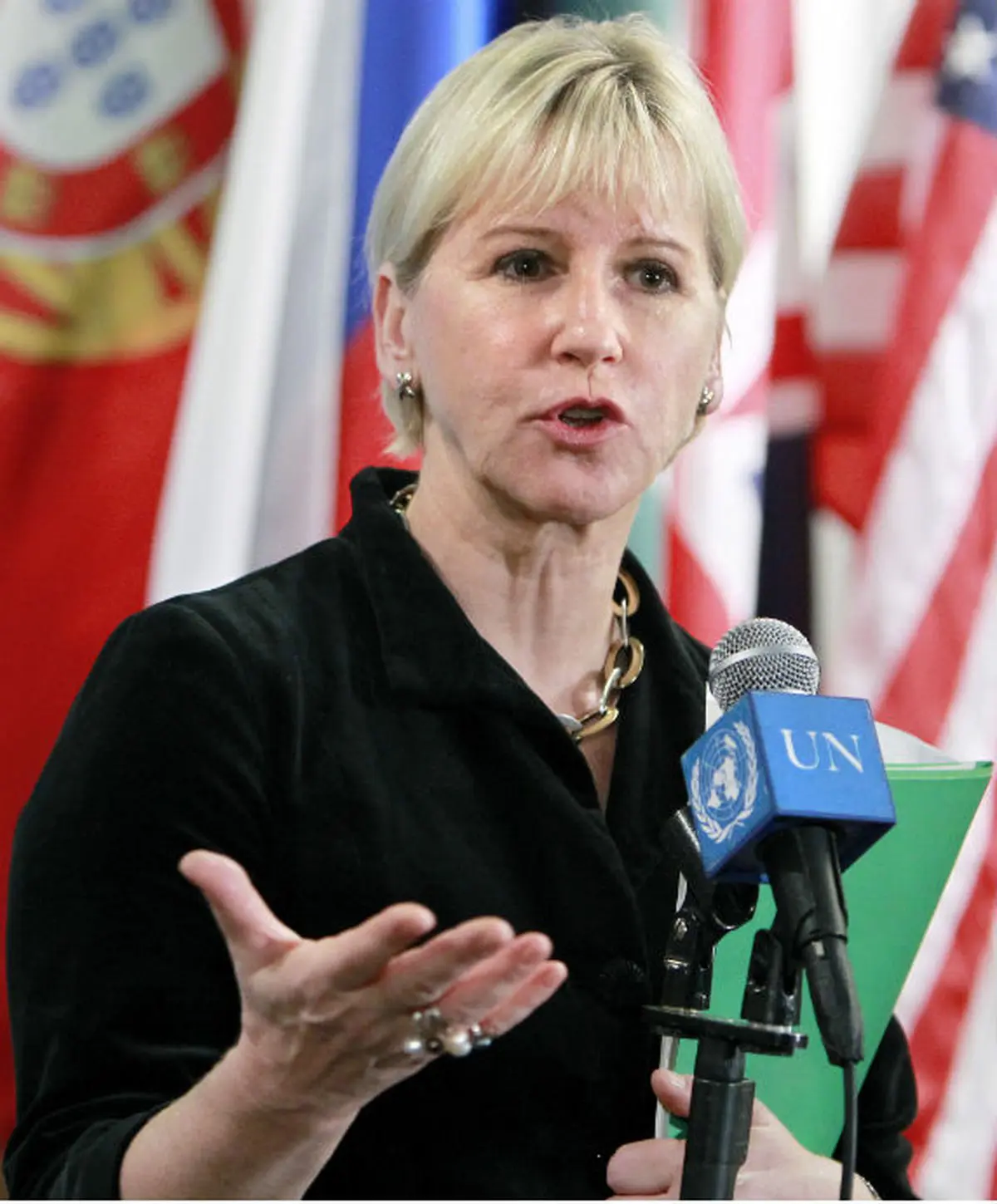 وزیر خارجه سوئد: آمریکا سیاست خارجه ما را تعیین نمی‌کند