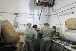یک واحد آبکاری آلاینده در شهرستان رباط کریم پلمپ شد