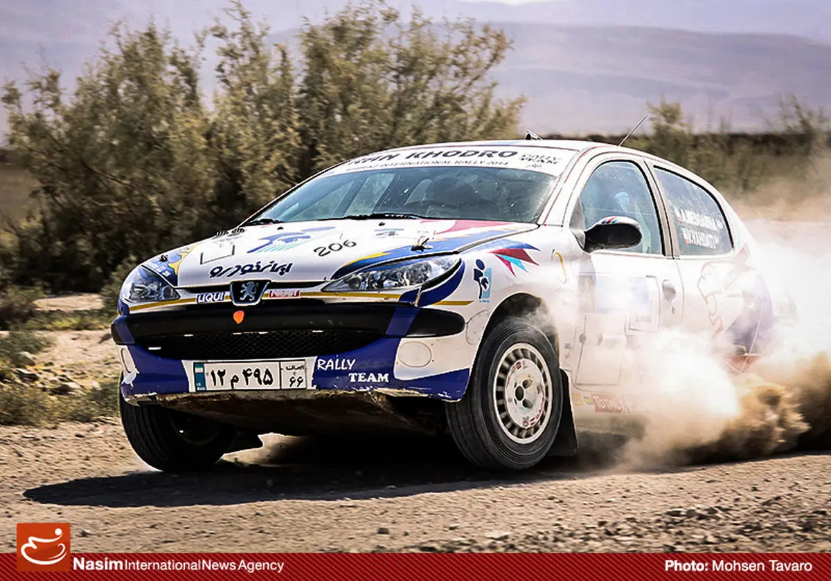 "تیم اتومبیل‌رانی و موتورسواری سیستان و بلوچستان در مسابقات جنوب شرق خوش درخشید"