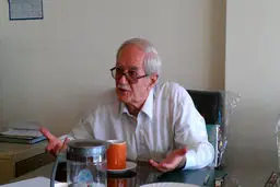 رزاقی: دولت وقت‌گذرانی می‌کند تا نتیجه مذاکرات مشخص شود