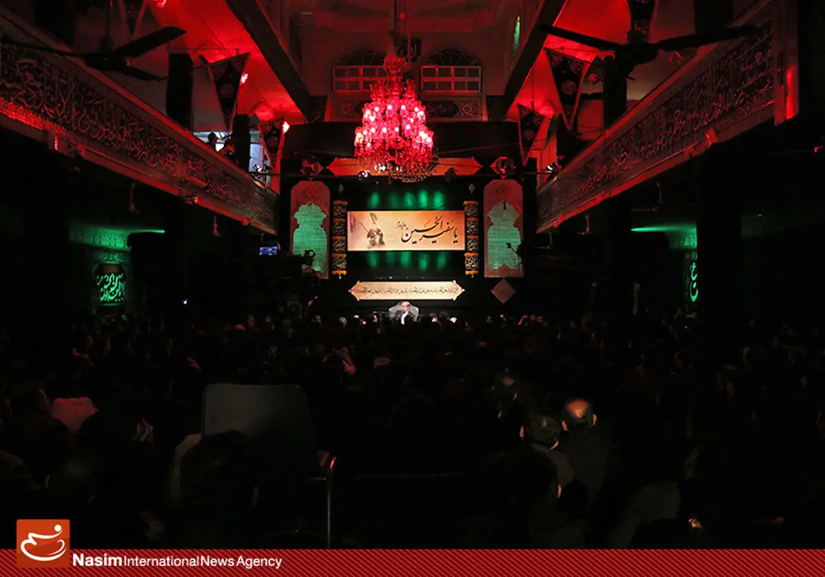 گزارش تصویری:: عزاداری شب اول محرم در حسینیه پیروان مهدی(عج)