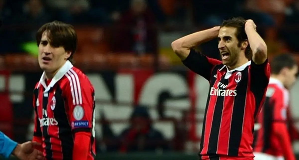 آث میلان مقابل فیورنتینا متوقف شد