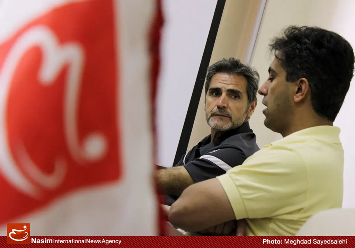 سرمربی تیم ملی فوتسال شب گذشته تهران را به مقصد اسپانیا ترک کرد