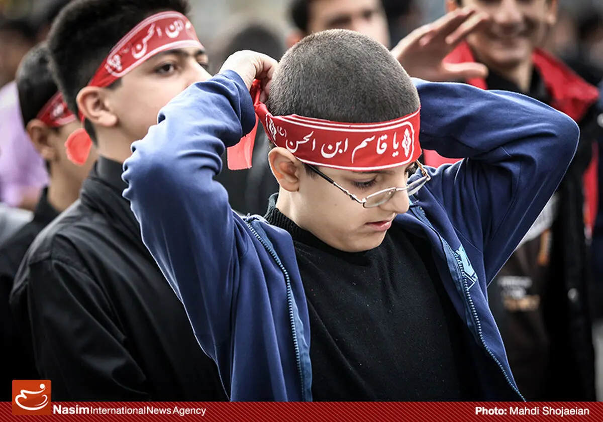 "تقارن روز عاشورا و ۱۳ آبان باعث شد، ضمیر مرجع خویش را آسان‌تر بیابد"