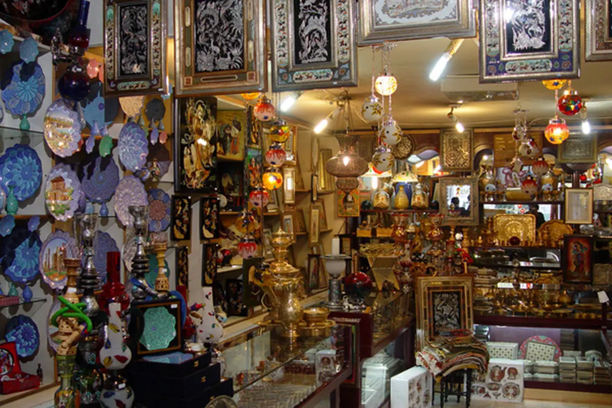 "اردبیل نتوانسته از تسهیلات اعطایی به هنرمندان صنایع دستی استفاده کند"