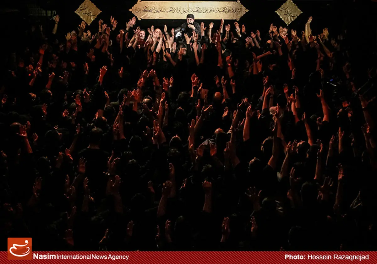 گزارش تصویری:: شب هشتم محرم در حسینیه پیروان حضرت مهدی(عج)