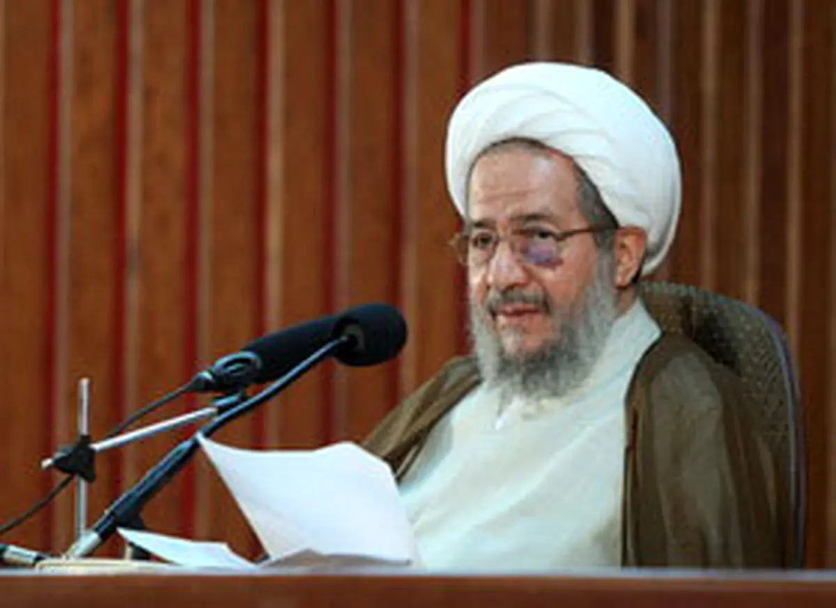 آیت‌الله مقتدایی: به برکت عاشورا، ایران همانند خورشید در جهان درخشش دارد