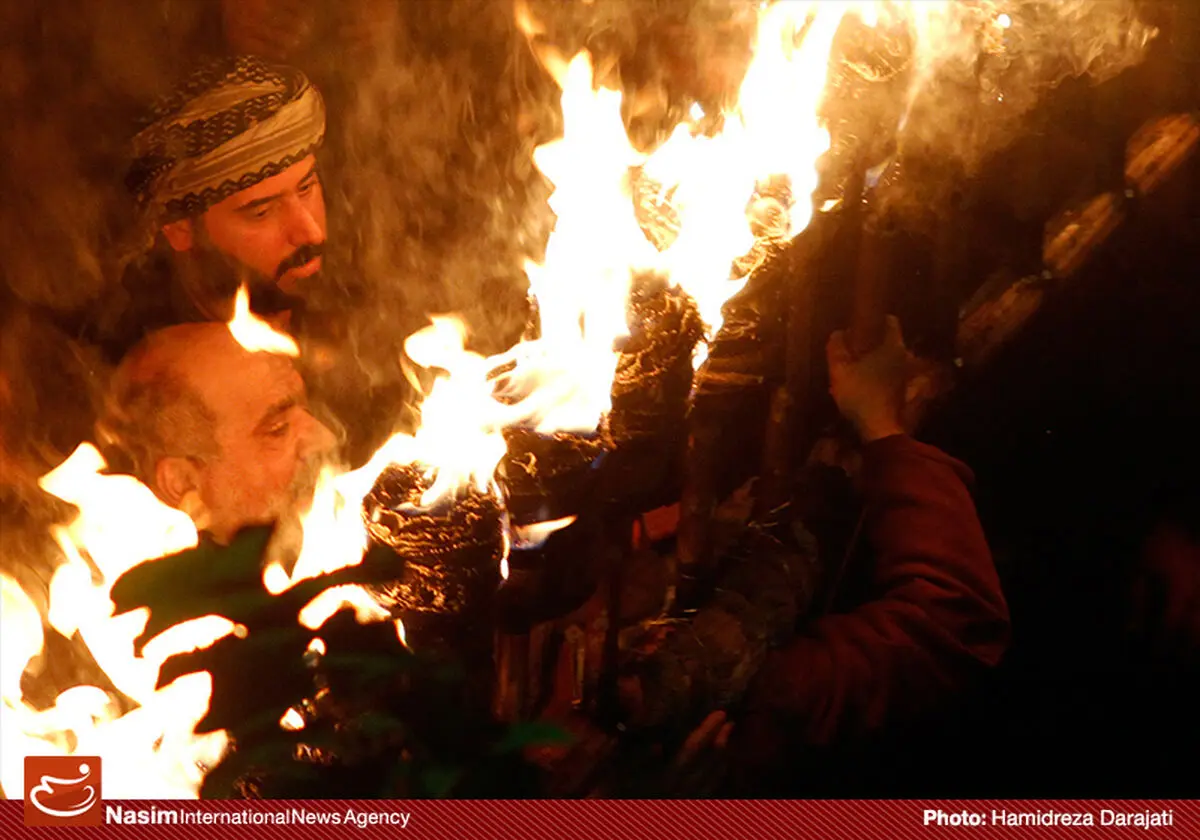 گزارش تصویری:: آیین مشعل‌‌گردانی در محله دولت‌‌آباد تهران
