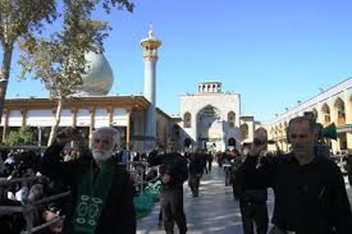 تجمع بزرگ هیئت‌های مذهبی شیراز در روز تاسوعای حسینی برگزار شد