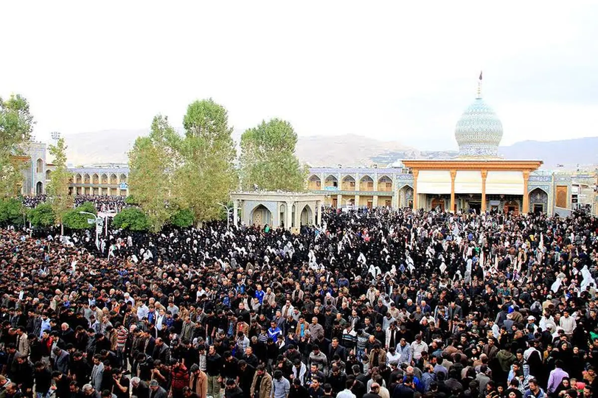 مراسم روز عاشورا در فارس با ندای "هیهات من‌الذله" و "مرگ بر آمریکا" برگزار شد