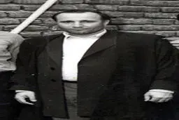 یادی از پیرغلامان حسینی:: حاج احمد شمشیری، قهرمان مشاعره‌ 