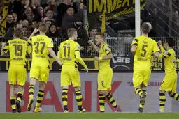 مونشن گلادباخ برابر دورتموند شکست را پذیرفت