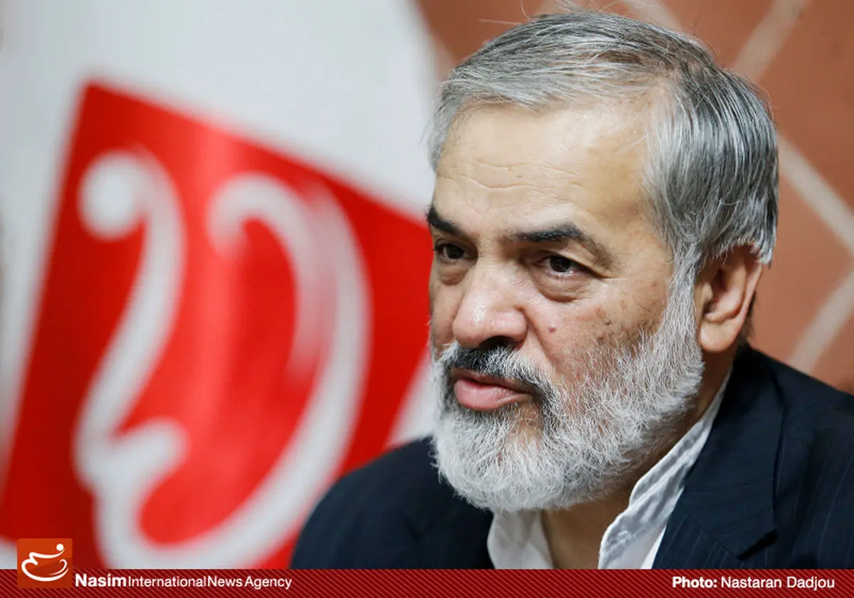 قدیری ابیانه: "فتنه" و "کم‌کاری" باعث طمع دشمن شد