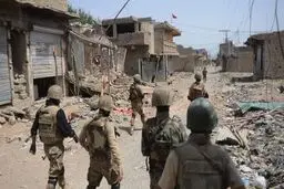 حمله شبه‌نظامیان به مقر ارتش پاکستان، ۱۷ کشته از طرفین برجای گذاشت