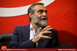 برخوردار: صنایع ایران دچار یخ‌زدگی است