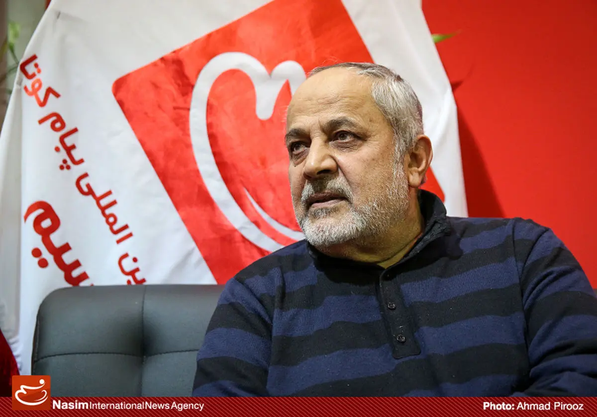 اسلاملو: فیلم "شهابی از جنس نور" را رها کردم