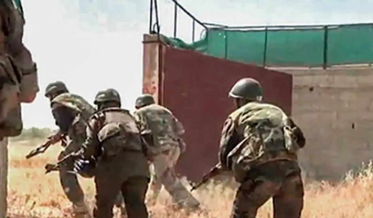 ۵۰ تروریست عضو "جبهه النصره" در القلمون سوریه کشته و زخمی شدند