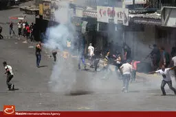 نظامیان صهیونیست با تظاهرکنندگان فلسطینی در قدس اشغالی درگیر شدند