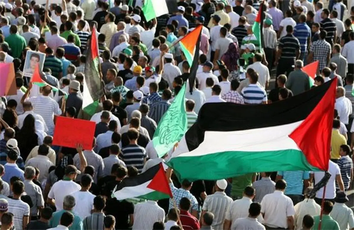 فلسطینیان در غزه و لبنان برای اعلام همبستگی با مسجدالاقصی تظاهرات کردند