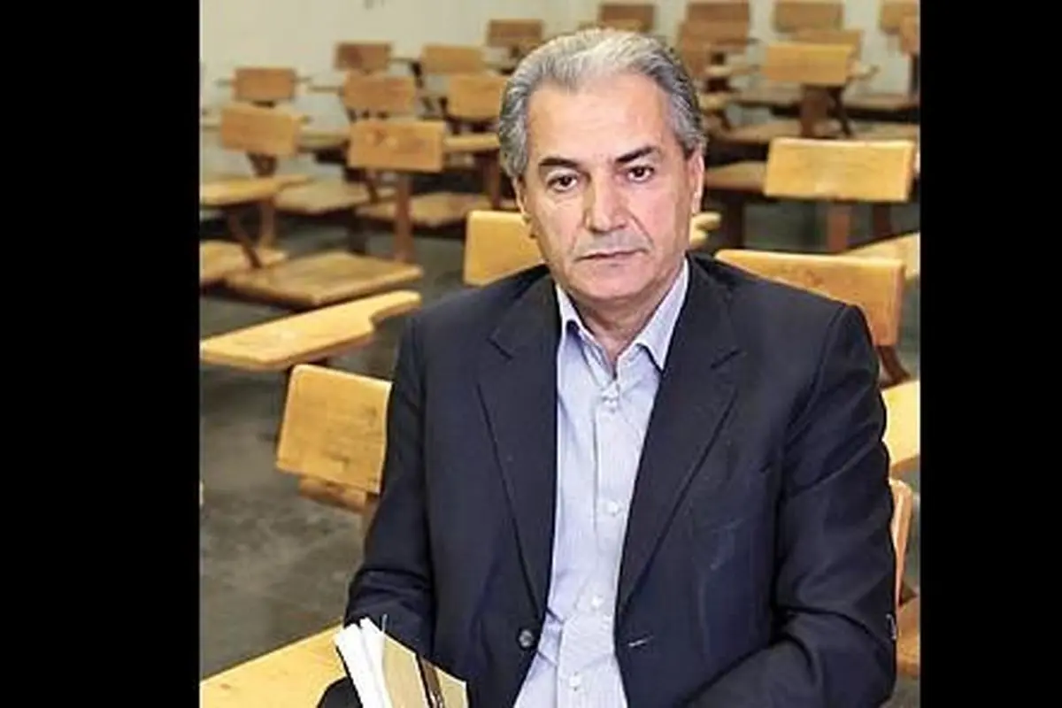 یوسفی: تیم اقتصادی روحانی بیشتر یک تیم بازرگانی است تا  تولیدی و صنعتی