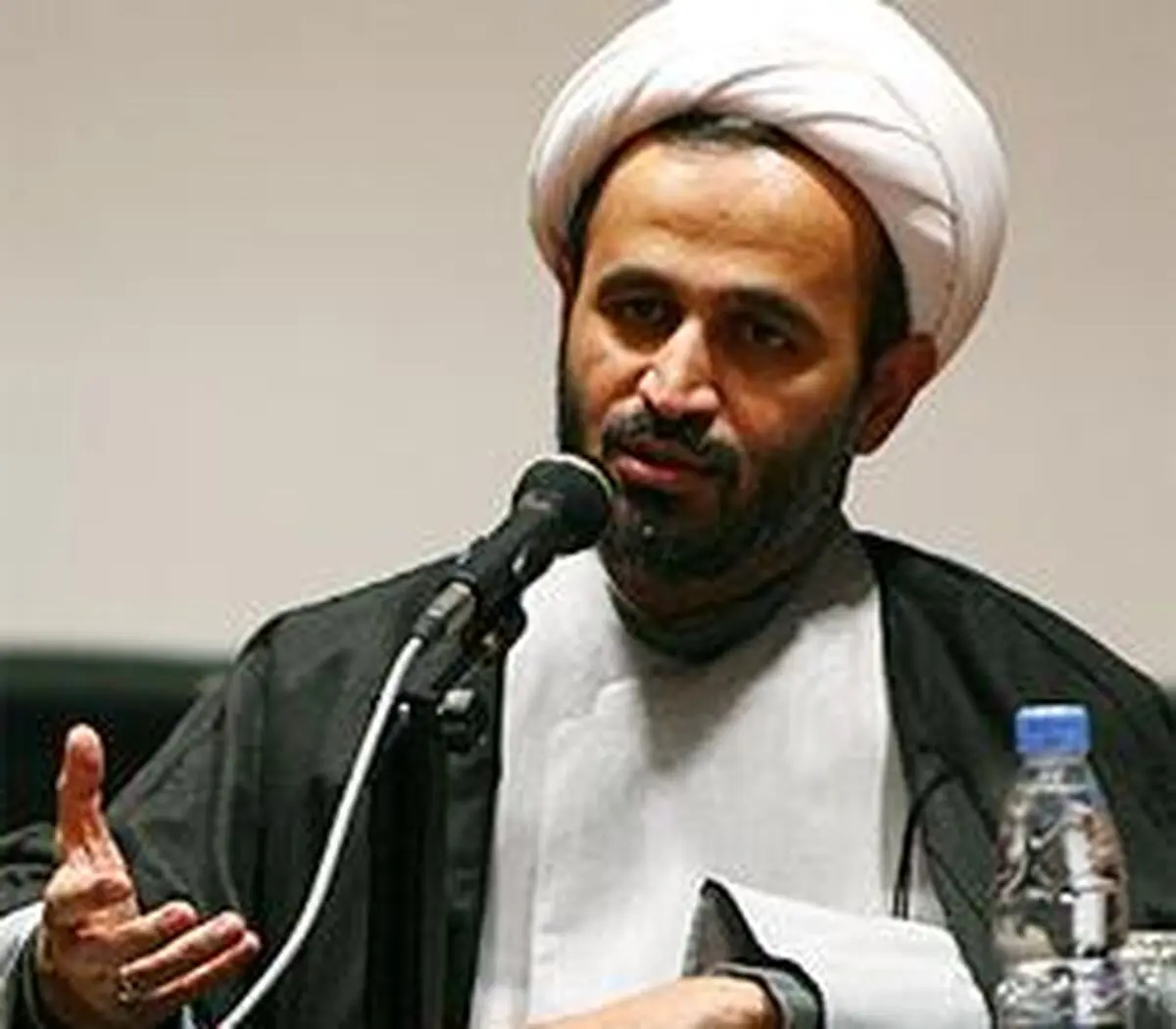 حجت‌الاسلام پناهیان : وظیفۀ اول دین دست دادن با بخش‌های فرهنگی مثبت جامعه است